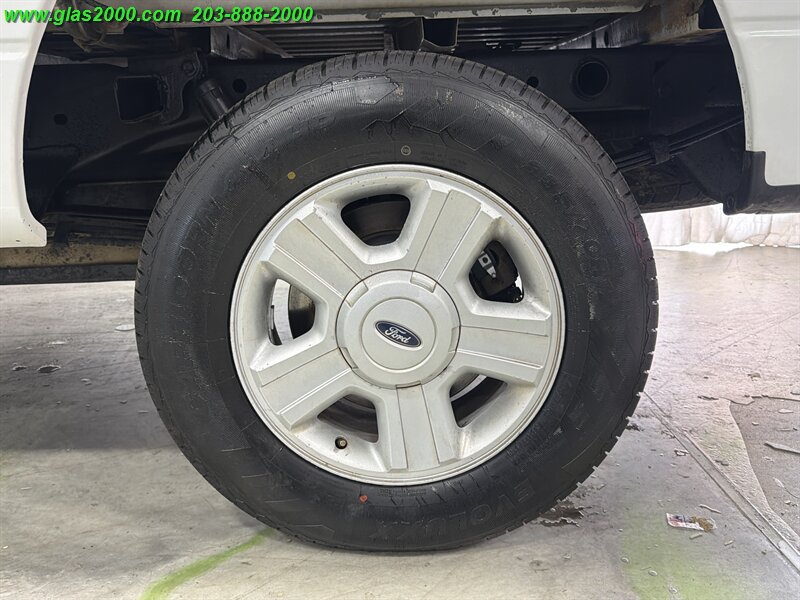 Used 2005 Ford F150 XL AWD/4WD image 10