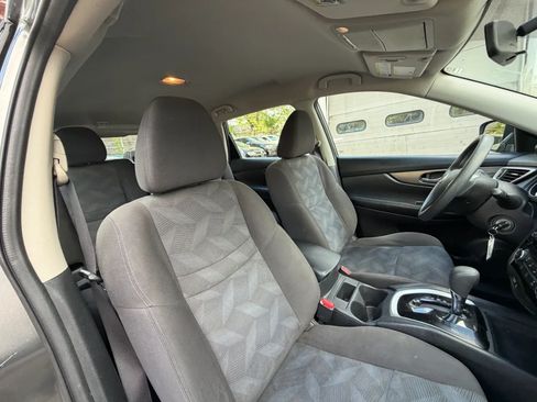 Used 2016 Nissan Rogue S AWD/4WD image 33