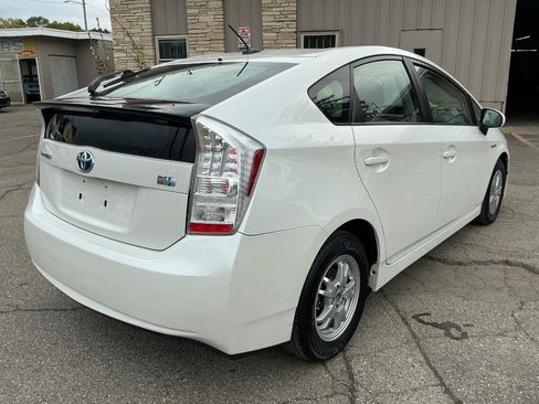 Used 2010 Toyota Prius Two FWD image 4
