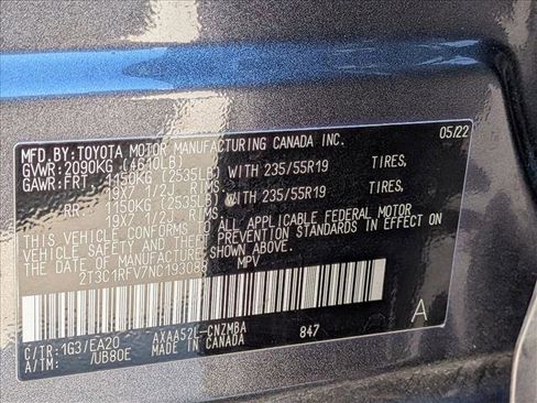 Used 2022 Toyota RAV4 XLE Premium FWD image 17