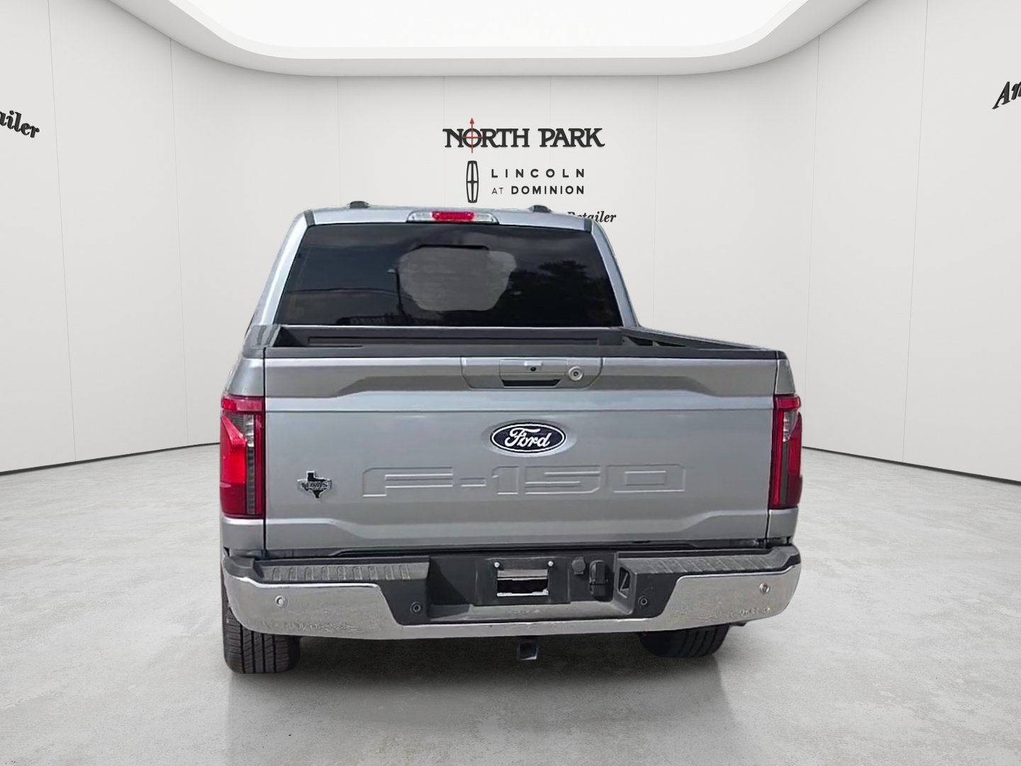 Used 2025 Ford F150 XLT w/ Equipment Group 302A MID RWD image 6