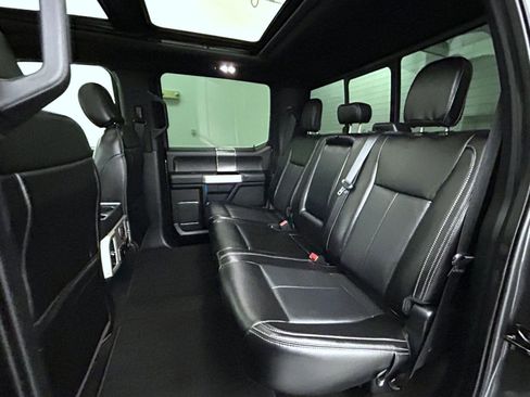 Used 2020 Ford F150 Lariat w/ Equipment Group 502A Luxury image 19