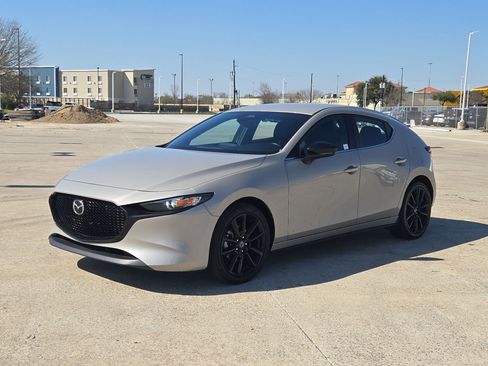 Used 2025 MAZDA MAZDA3 s Sport image 9