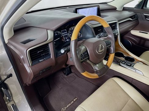 Used 2016 Lexus RX 350 FWD w/ Premium Package image 9