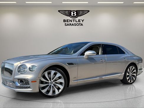Used 2021 Bentley Flying Spur W12 AWD/4WD image 1