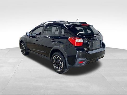 Used 2013 Subaru Crosstrek 2.0i Premium AWD/4WD image 2