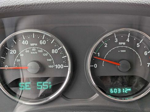 Used 2016 Jeep Wrangler Sport AWD/4WD image 24
