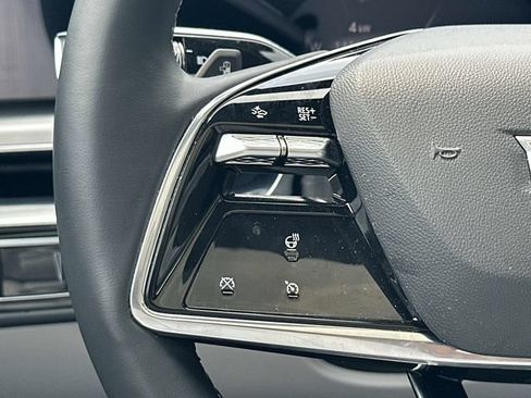 Certified 2024 Cadillac Lyriq Sport w/ LPO, Floor Liner Package AWD/4WD image 9