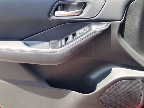 New 2026 Nissan Rogue SV FWD image 17