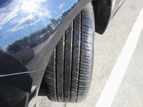 Used 2015 Acura TLX V6 w/ Technology Package image 35