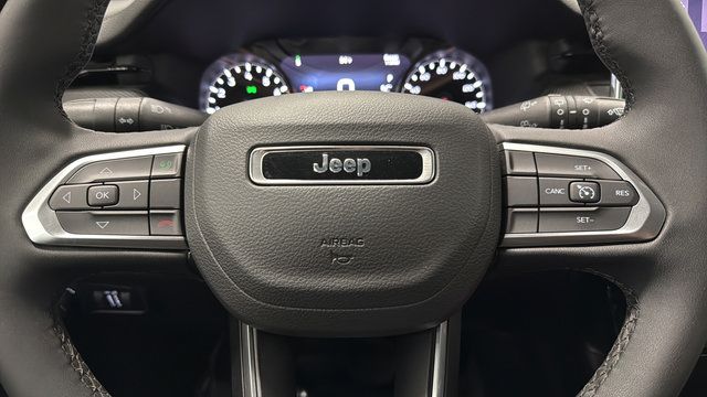 Used 2025 Jeep Compass Latitude w/ Altitude Special Edition AWD/4WD image 15
