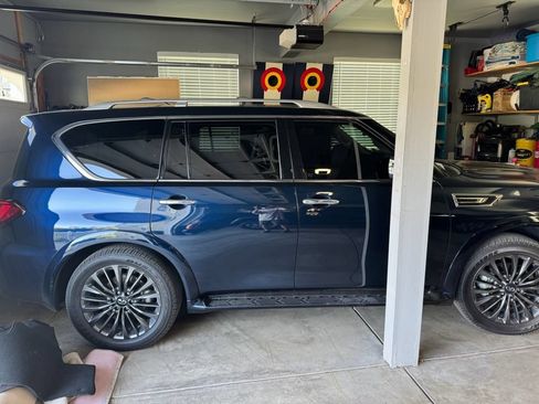 Used 2022 INFINITI QX80 Premium Select w/ Cargo Package AWD/4WD image 7