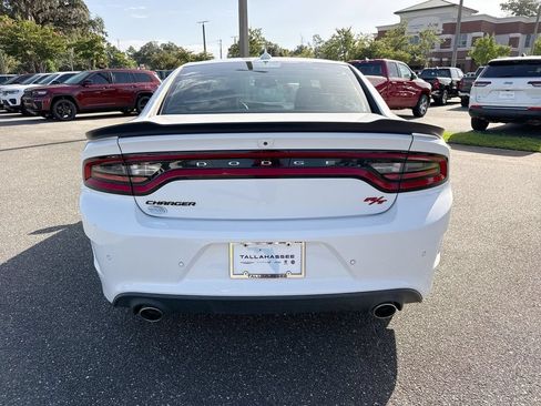 Used 2018 Dodge Charger R/T Scat Pack RWD image 4