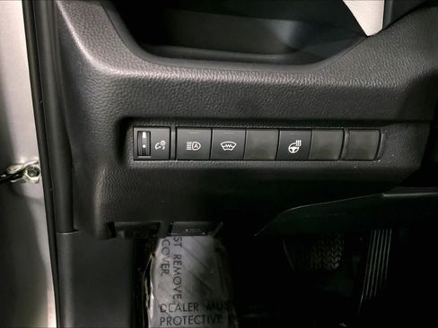 Used 2025 Toyota RAV4 XLE w/ Weather Package AWD/4WD image 35