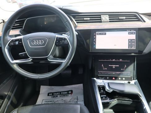 Used 2020 Audi e-tron Premium Plus AWD/4WD image 13