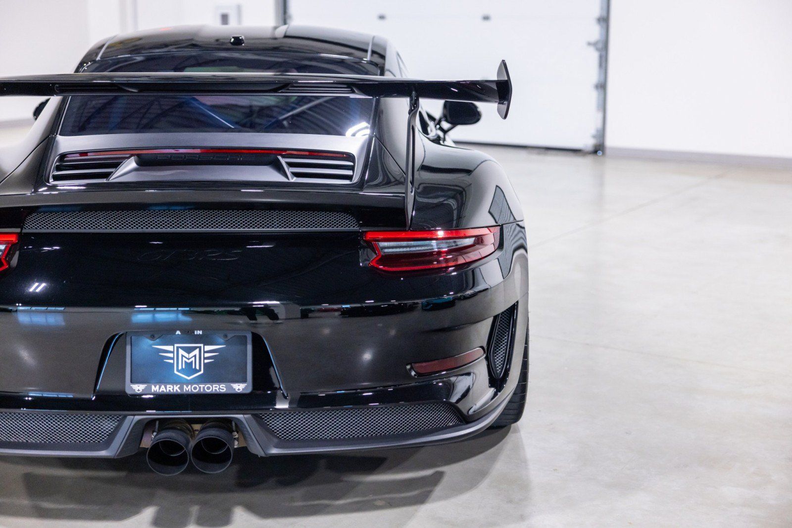 Used 2019 Porsche 911 GT3 RS RWD image 13