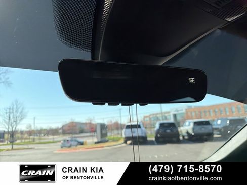 Used 2022 Volkswagen Tiguan SE R-Line image 23