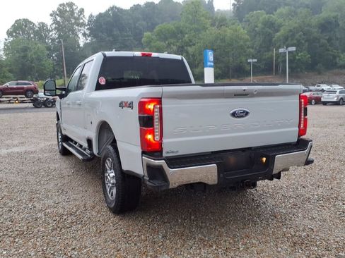 Used 2026 Ford F250 Lariat AWD/4WD image 5