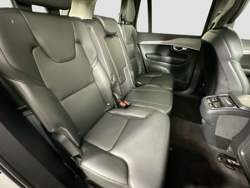 Certified 2024 Volvo XC90 B5 Core image 29