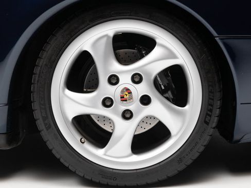 Used 1997 Porsche 911 Carrera S RWD image 34