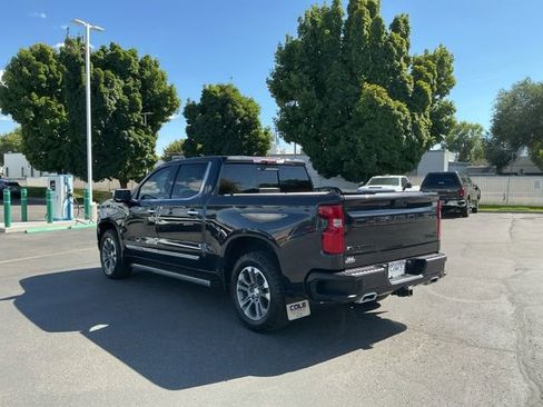 Used 2023 Chevrolet Silverado 1500 High Country w/ Technology Package image 8