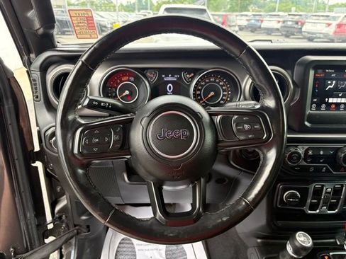 Used 2023 Jeep Wrangler Unlimited Sport AWD/4WD image 16