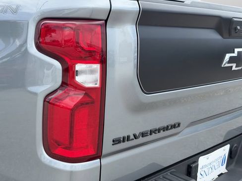 Used 2024 Chevrolet Silverado 1500 ZR2 w/ ZR2 Bison Edition AWD/4WD image 33