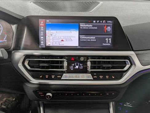 Used 2019 BMW 330i Sedan w/ Premium Package image 29