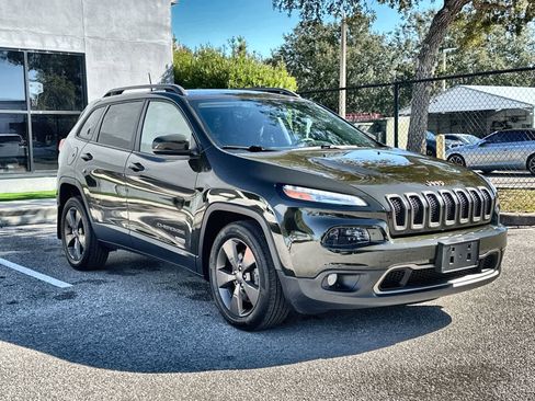 Used 2016 Jeep Cherokee 75th Anniversary image 8