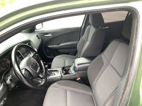 Used 2022 Dodge Charger SXT w/ Blacktop Package RWD image 23