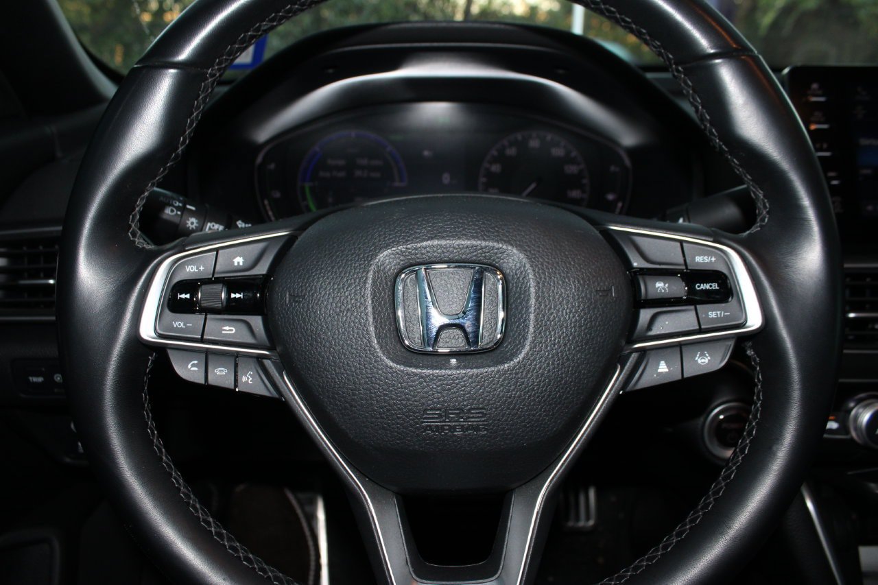 Used 2022 Honda Accord Sport image 12