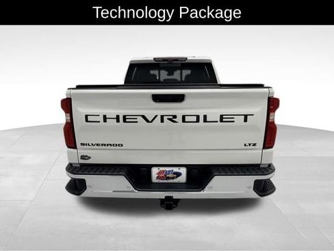 Certified 2022 Chevrolet Silverado 1500 LTZ w/ Technology Package AWD/4WD image 5
