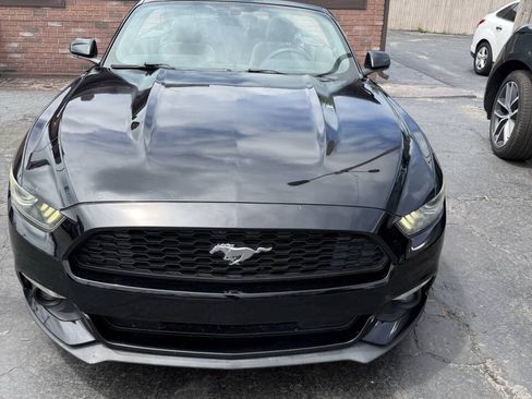 Used 2016 Ford Mustang Convertible w/ Equipment Group 051A RWD image 22