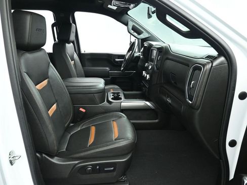 Used 2023 GMC Sierra 3500 AT4 image 21