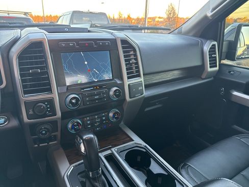 Used 2020 Ford F150 Lariat w/ Equipment Group 502A Luxury image 24