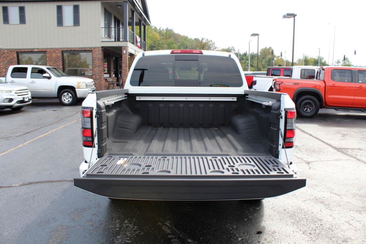 Used 2026 Nissan Frontier PRO-4X w/ Pro-4x Convenience Package AWD/4WD image 13