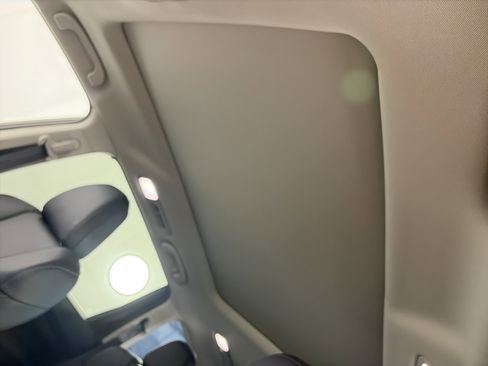 Used 2025 Subaru Ascent Touring w/ Popular Package #2 image 20