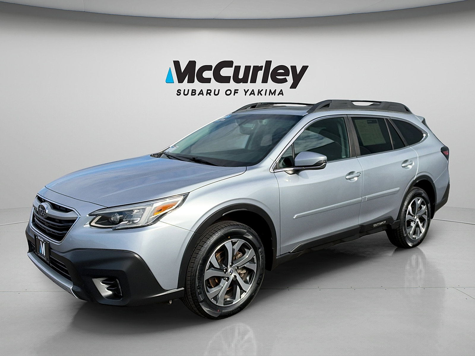 Used 2022 Subaru Outback Limited AWD/4WD image 2