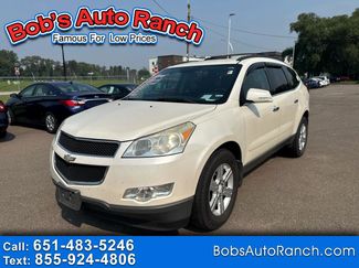 Used 2012 Chevrolet Traverse LT image 1