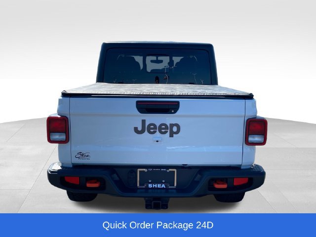 Used 2022 Jeep Gladiator Mojave w/ Trailer Tow Package AWD/4WD image 3