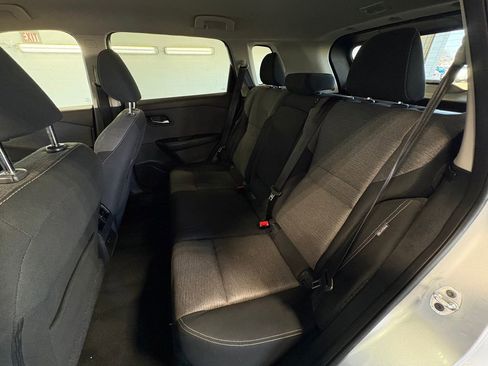 Used 2022 Nissan Rogue SV image 28