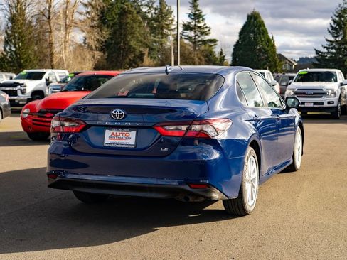 Used 2023 Toyota Camry LE FWD image 9