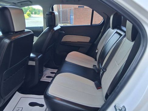 Used 2016 Chevrolet Equinox LTZ w/ Enhanced Convenience Package FWD image 12