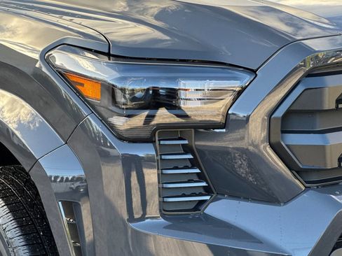 New 2026 Toyota Tacoma SR5 image 30