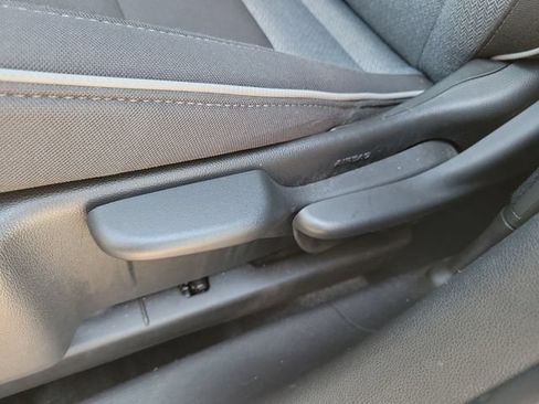 Certified 2025 Chevrolet TrailBlazer LT AWD/4WD image 18