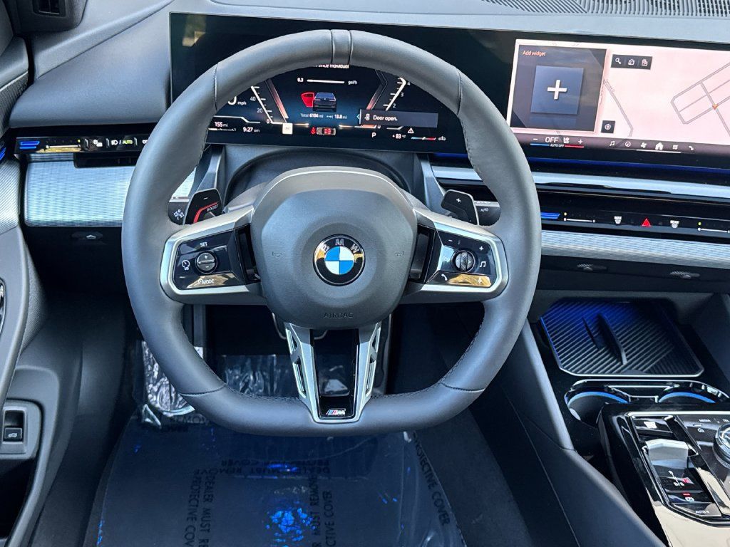 Used 2026 BMW 530i xDrive w/ M Sport Package AWD/4WD image 18
