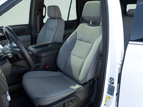 Used 2022 GMC Yukon SLT AWD/4WD image 15