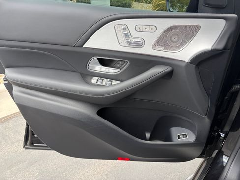 Certified 2025 Mercedes-Benz GLS 63 AMG 4MATIC image 13