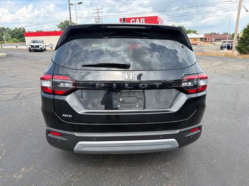 Used 2024 Honda Pilot EX-L image 6