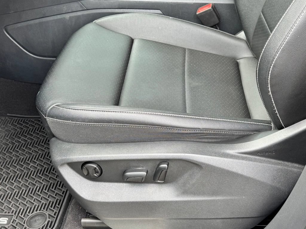 Used 2023 Volkswagen Atlas SE w/ Panoramic Sunroof Package AWD/4WD image 25